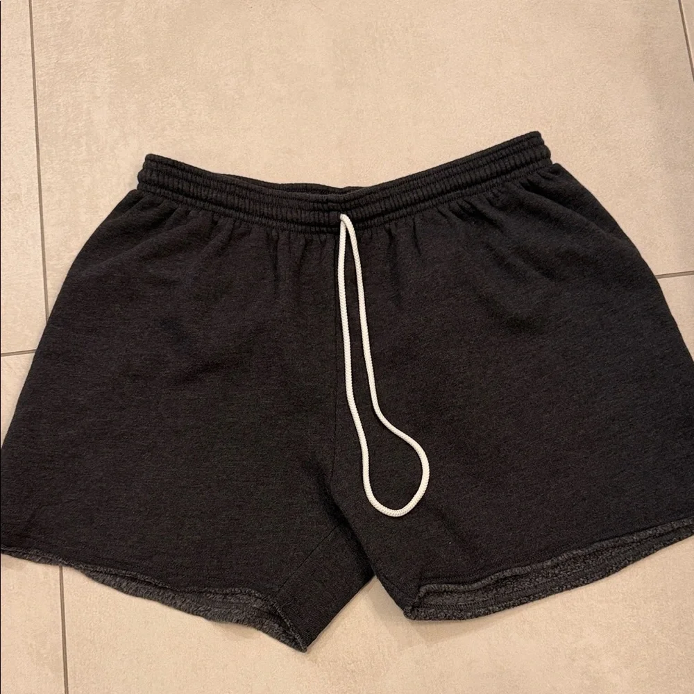 Alo Yoga Dark Grey Drawstring Shorts - Picture 2 of 5